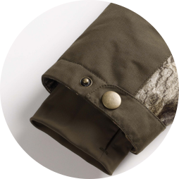 Feature Details Image Button-adjustable Cuff